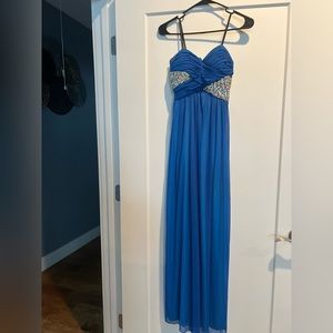 Winter formal prom dress